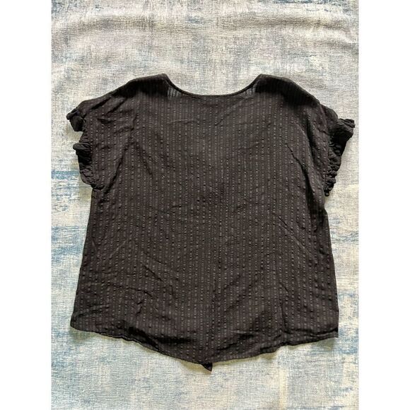 Hem & Thread Black Textured Stripe V Neck Tie Front Ruffle Sleeve Tee Large - Picture 2 of 7